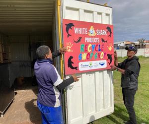 New Recycling Swop Shop inÂ Blompark