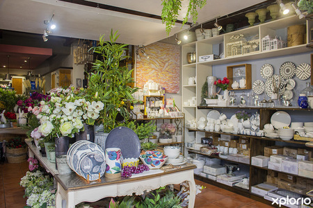 gansbaai_restaurants_fynbos_coffee_shoppe_interior_gifts_1659510776