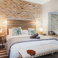 Real estate/commercial interior