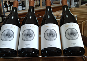 In Stock:Â Vigne d'Or Chardonnay