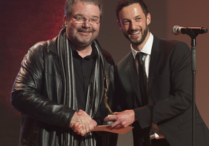 Op die spoor van â€˜n bekende en uitstaande skrywer: Barend Vos