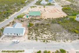 R575,000 | 800mÂ² Vacant Land For Sale in Struisbaai