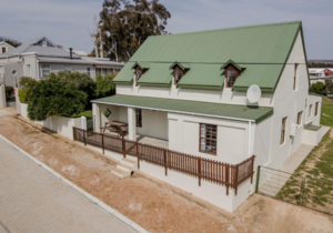 R1,695,000 | 3 Bedroom House For Sale in Napier