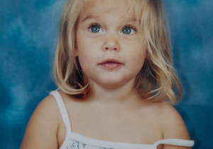 Blonde dogtertjie nÃ¡ 22 jaar