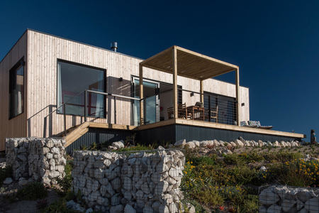 Whale_Gin_spotter_image_6_1667227732