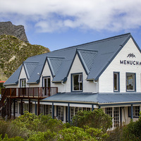 View From Street - Menucha Coffee & Crafts - Xplorioâ„¢ Pringle Bay