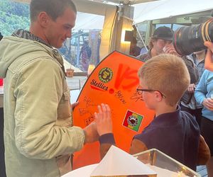 Junior en Mans Lyfplankkampioen:Â Tristan Roberts