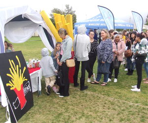 Laerskool Gansbaai: Gansmark vir Gesellige Samesyn