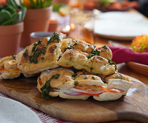 Recipe: Cheese and Chutney Roosterkoek Braaibroodjies