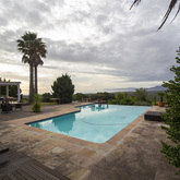 Waiting Area - Schneiderâ€™s Cape Floral Kitchen - Xplorioâ„¢ Gansbaai 